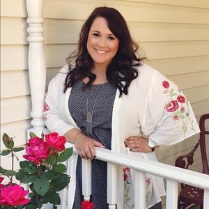 Meet your Posher, Lauren